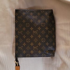 Vintage Louis Vuitton Cosmetic bag.